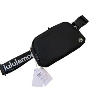lululemon athletica Black Men's Bag